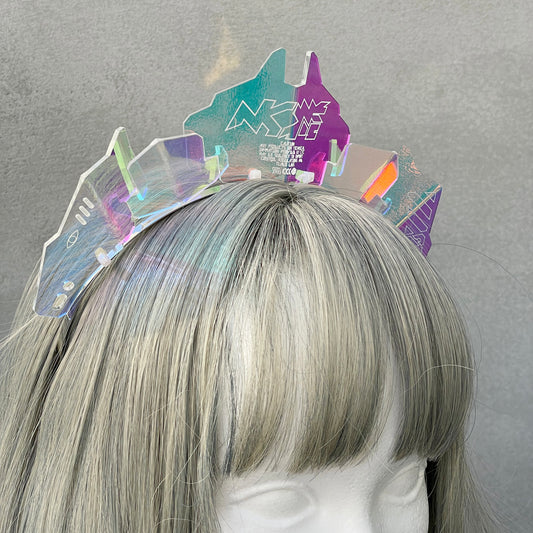 Armored White Brim Aurora