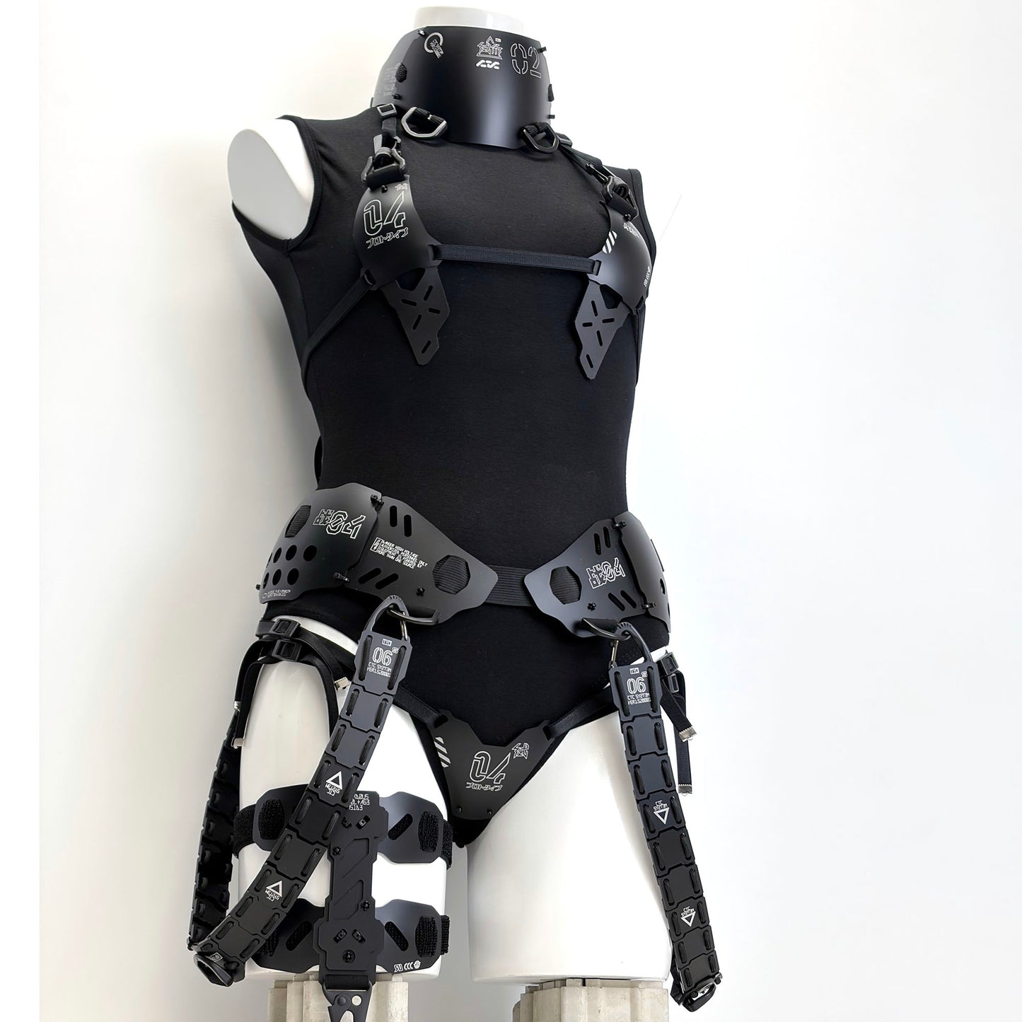 Armored bikini full armor set "night striker #1"