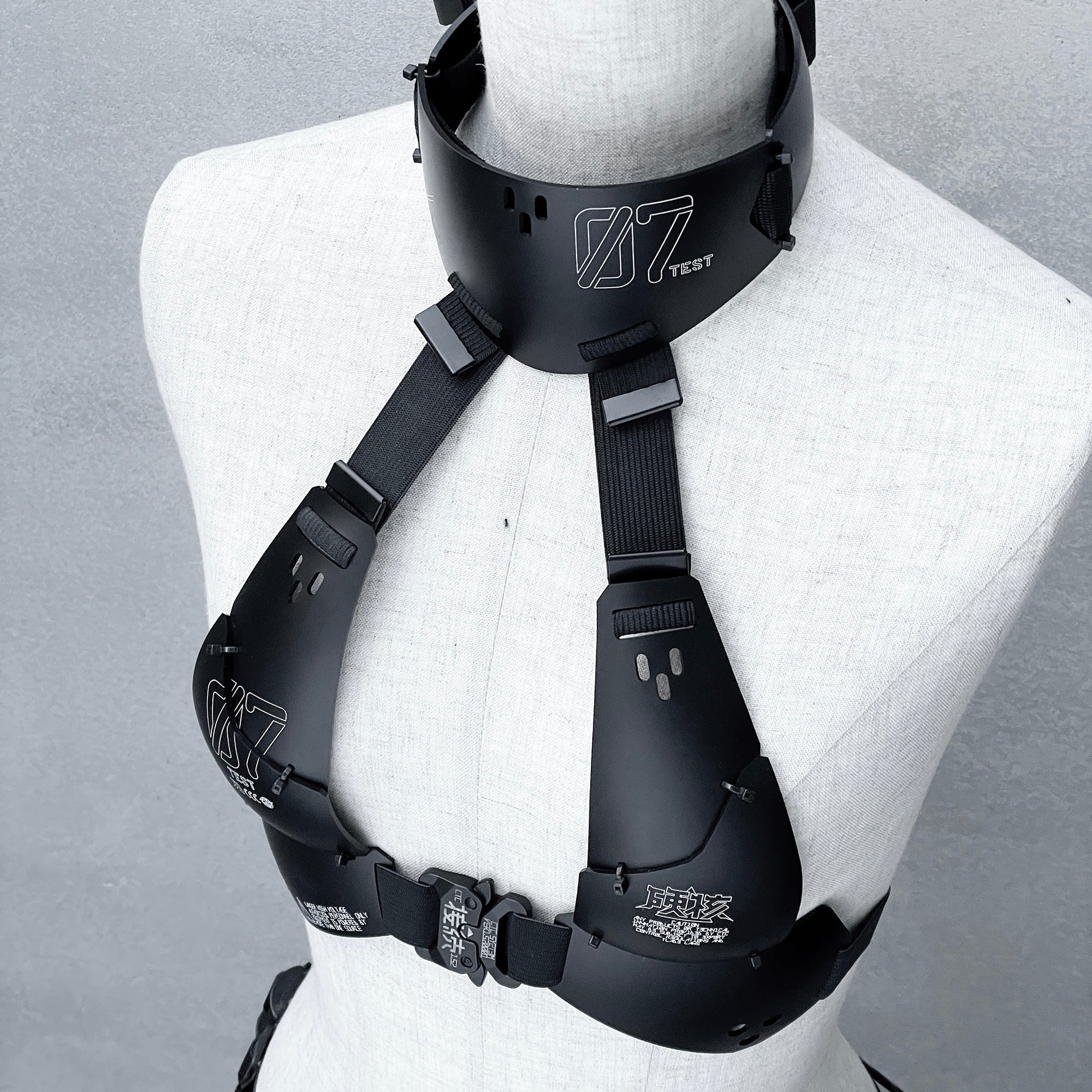 装甲ビキニトップ type07 – 中央町戦術工芸