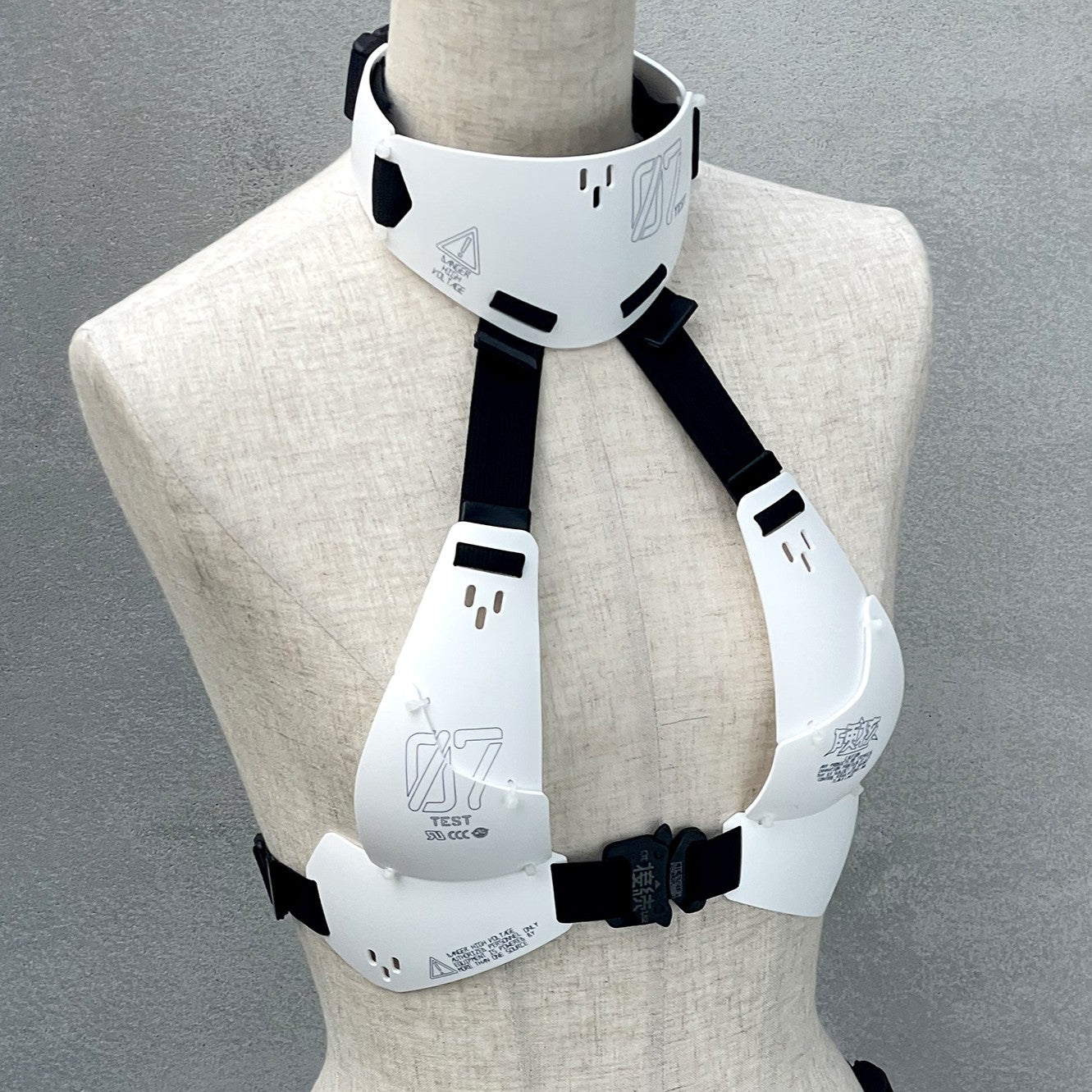 ビキニ/ボディアクセ[bikini/body] – 中央町戦術工芸