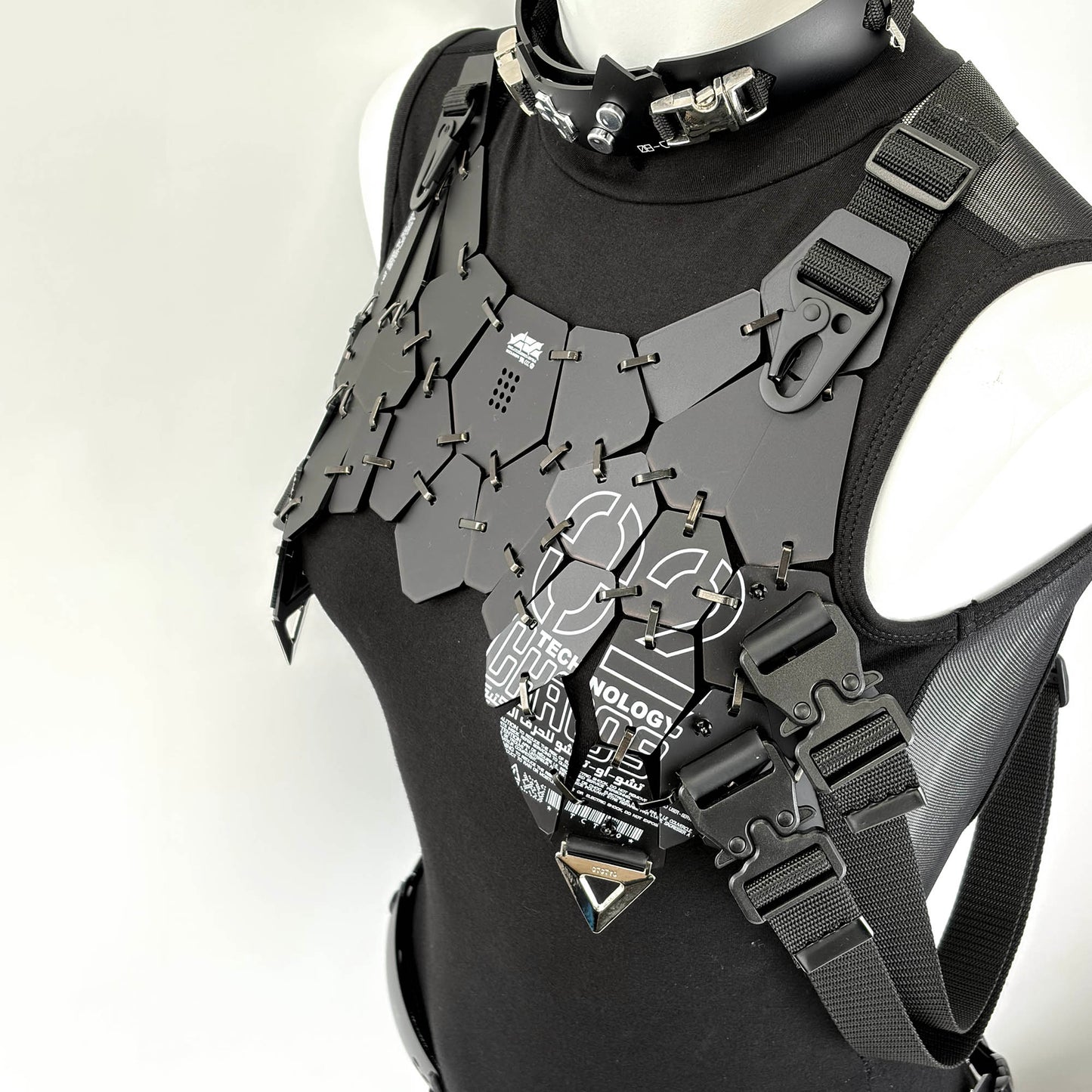 胸部装甲ユニット02