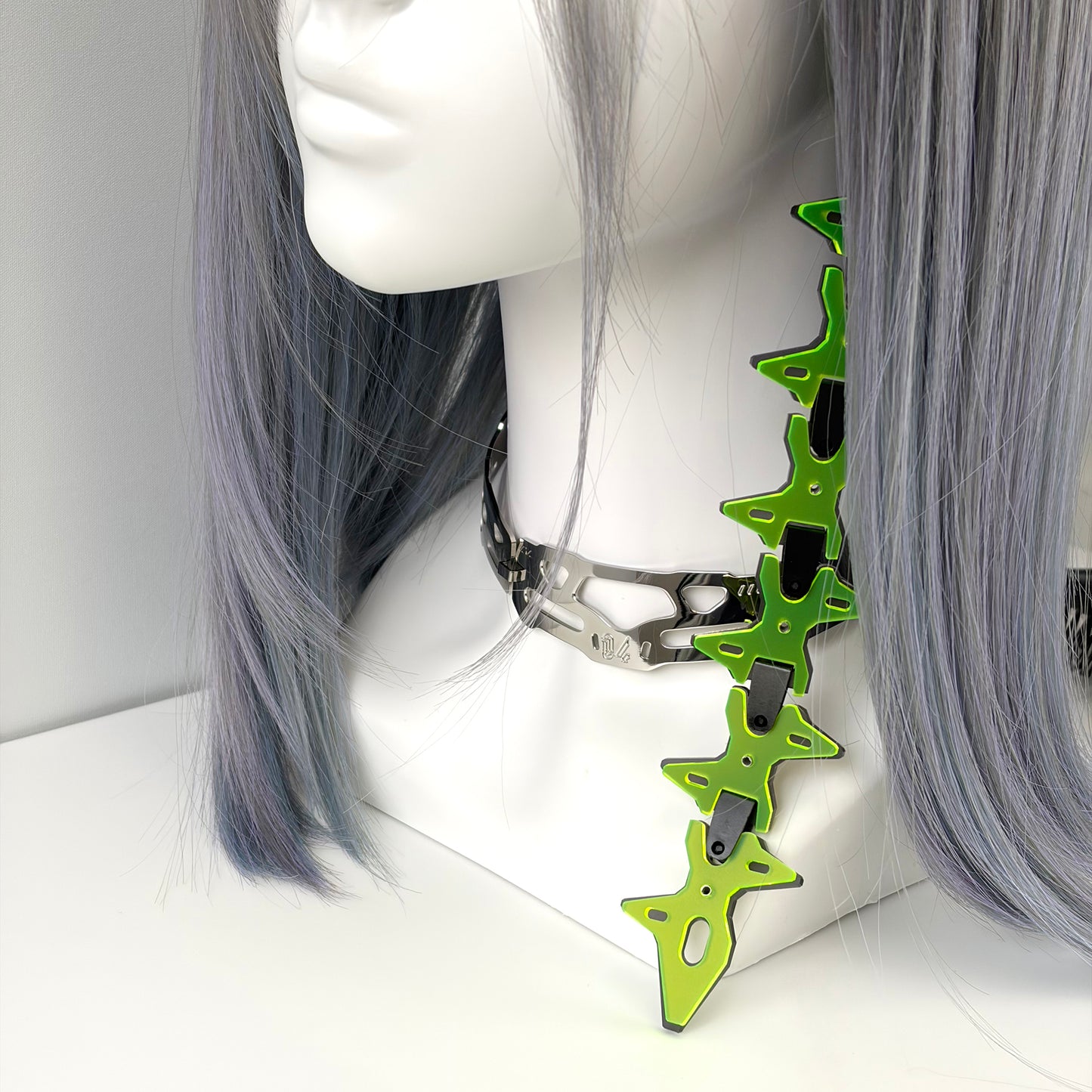 イヤーフックユニット棘型