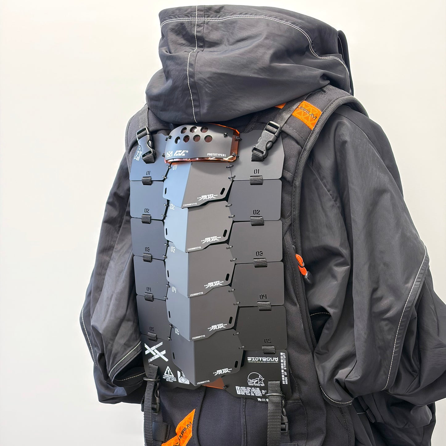 equilibrium x ctctyo 装甲バックパックシステム