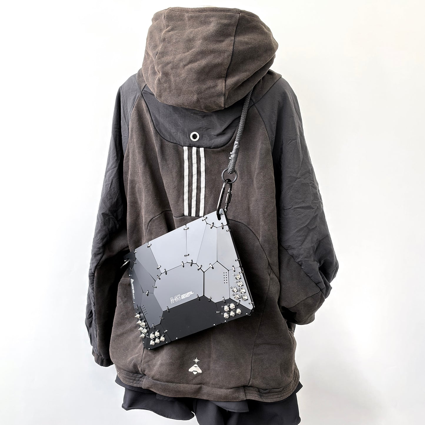 装甲サコッシュユニットR03