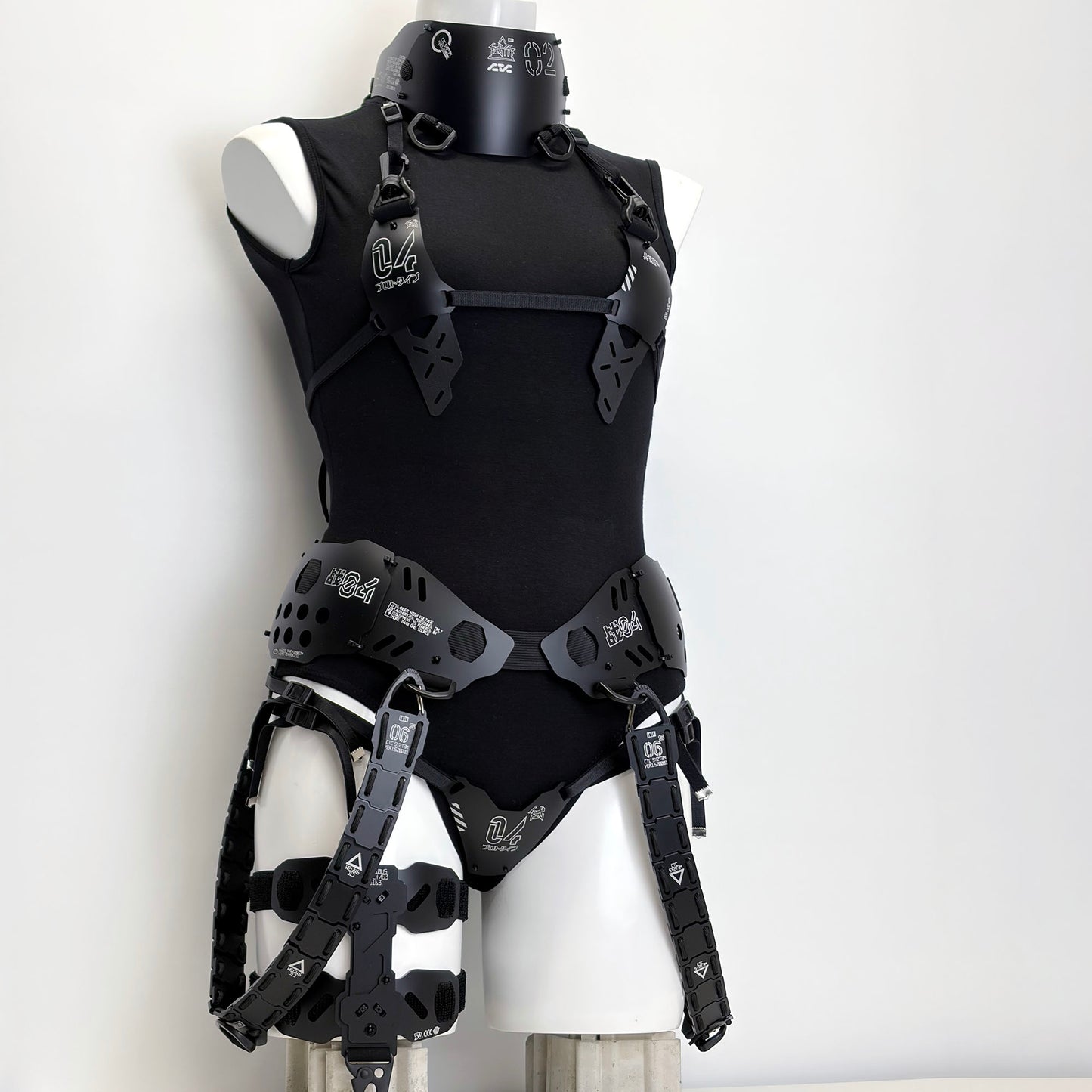 Armored bikini full armor set "night striker #1"